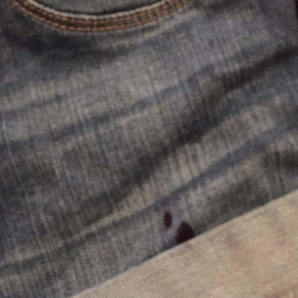 Bella vida Maternity Jean Shorts size Medium (Y) - Picture 3 of 6